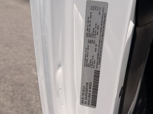 Used 2025 RAM ProMaster 2500 w/ Convenience Group FWD image 46