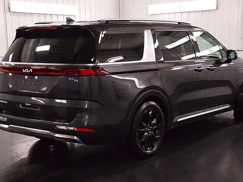 Used 2024 Kia Carnival SX Prestige FWD image 8