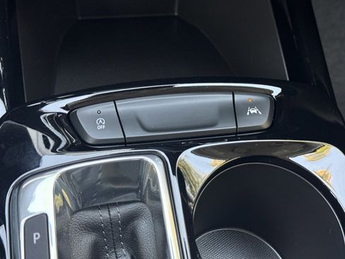 Used 2025 Chevrolet Trax ACTIV w/ Driver Confidence Package image 26