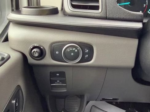 Used 2023 Ford Transit 350 XLT image 12