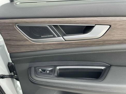 New 2026 Volkswagen Atlas SEL Premium R-Line AWD/4WD image 12