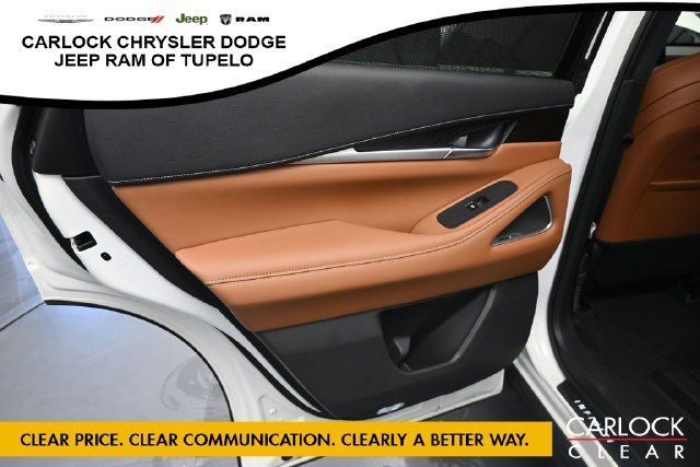 Used 2023 INFINITI QX60 Sensory w/ Cargo Package AWD/4WD image 25