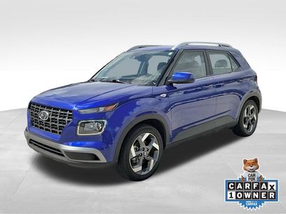 Used 2025 Hyundai Venue SEL