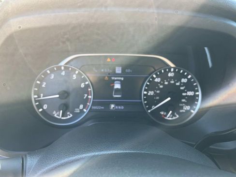 Used 2023 Nissan Titan Platinum Reserve w/ Moonroof Package image 36