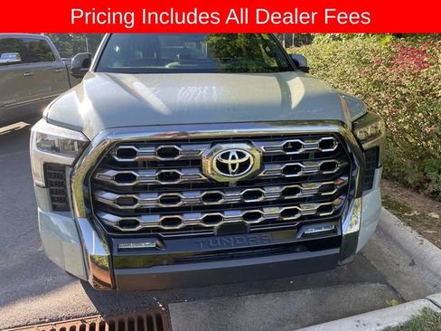 Used 2024 Toyota Tundra Platinum AWD/4WD image 12