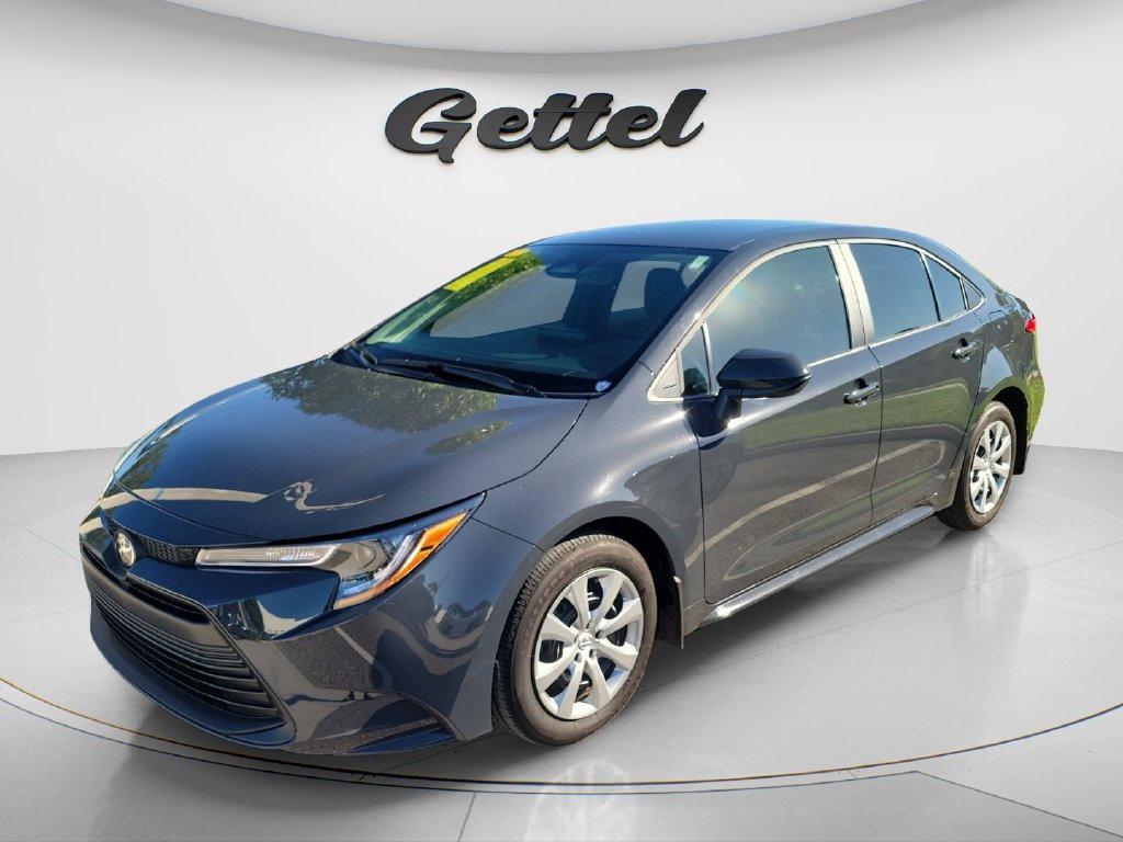Certified 2026 Toyota Corolla LE FWD image 1