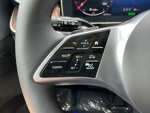 New 2025 Mercedes-Benz GLC 350e 4MATIC image 23