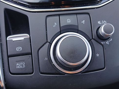 Used 2021 MAZDA CX-5 Carbon Edition image 17