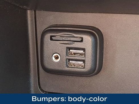 Used 2021 GMC Canyon Denali image 28