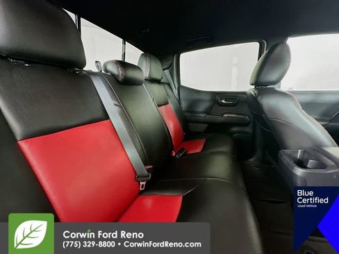 Used 2021 Toyota Tacoma TRD Sport image 27