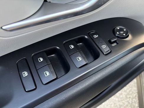 Used 2024 Hyundai Tucson SE AWD/4WD image 12