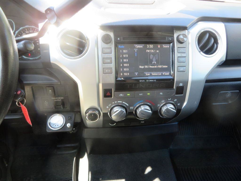Used 2018 Toyota Tundra SR5 AWD/4WD image 21