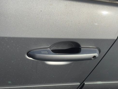 Certified 2019 Toyota RAV4 XLE Premium image 8