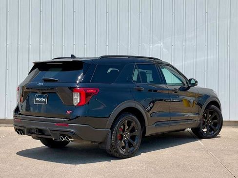 Certified 2023 Ford Explorer ST w/ Equipment Group 401A AWD/4WD image 6