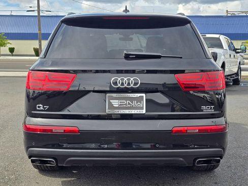 Used 2017 Audi Q7 3.0T Prestige w/ Prestige Package AWD/4WD image 7