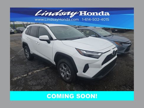 Used 2022 Toyota RAV4 XLE AWD/4WD image 1