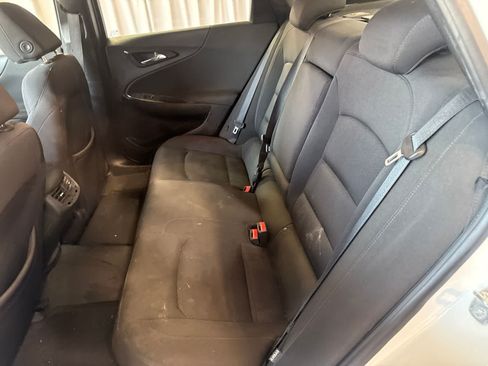 Used 2019 Chevrolet Malibu LT FWD image 19