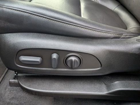 Certified 2023 Chevrolet Traverse LT image 15