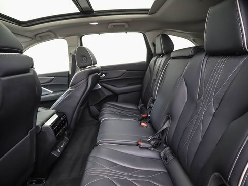 Used 2025 Acura MDX w/ Advance Package image 20