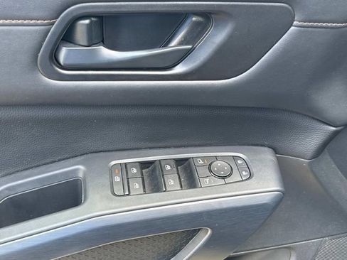 Used 2025 Nissan Pathfinder Rock Creek AWD/4WD image 26