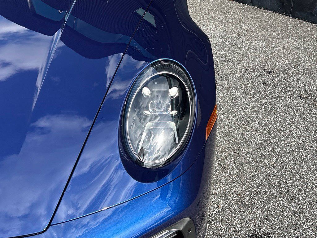 Certified 2024 Porsche 911 Carrera RWD image 17