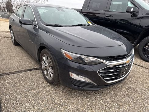 Used 2023 Chevrolet Malibu LT image 3