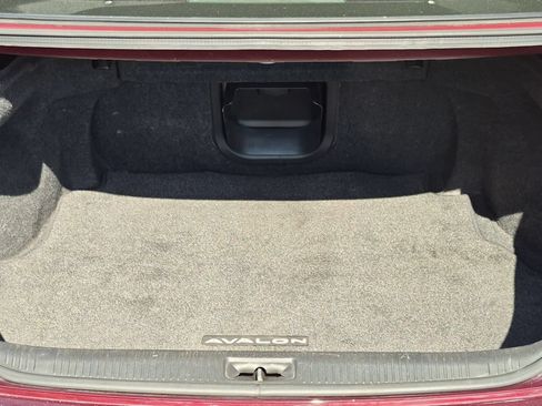 Used 2005 Toyota Avalon Touring FWD image 25