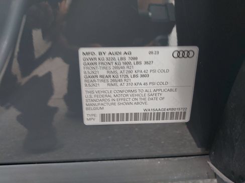 Used 2024 Audi Q8 e-tron Premium Plus w/ Premium Plus Package AWD/4WD image 41
