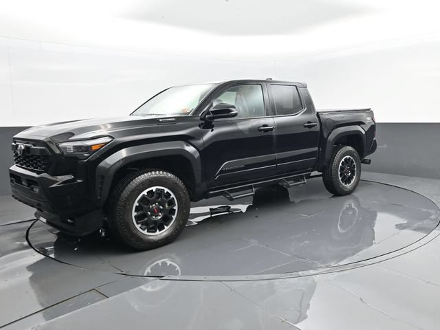 Used 2025 Toyota Tacoma TRD Off-Road w/ TRD Off Road Upgrade Package AWD/4WD image 1