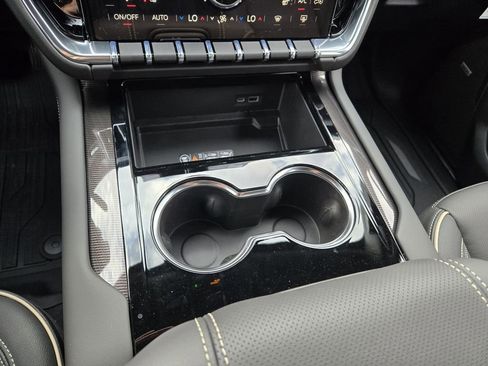 New 2026 GMC Yukon Elevation w/ LPO, Floor Liner Package image 15