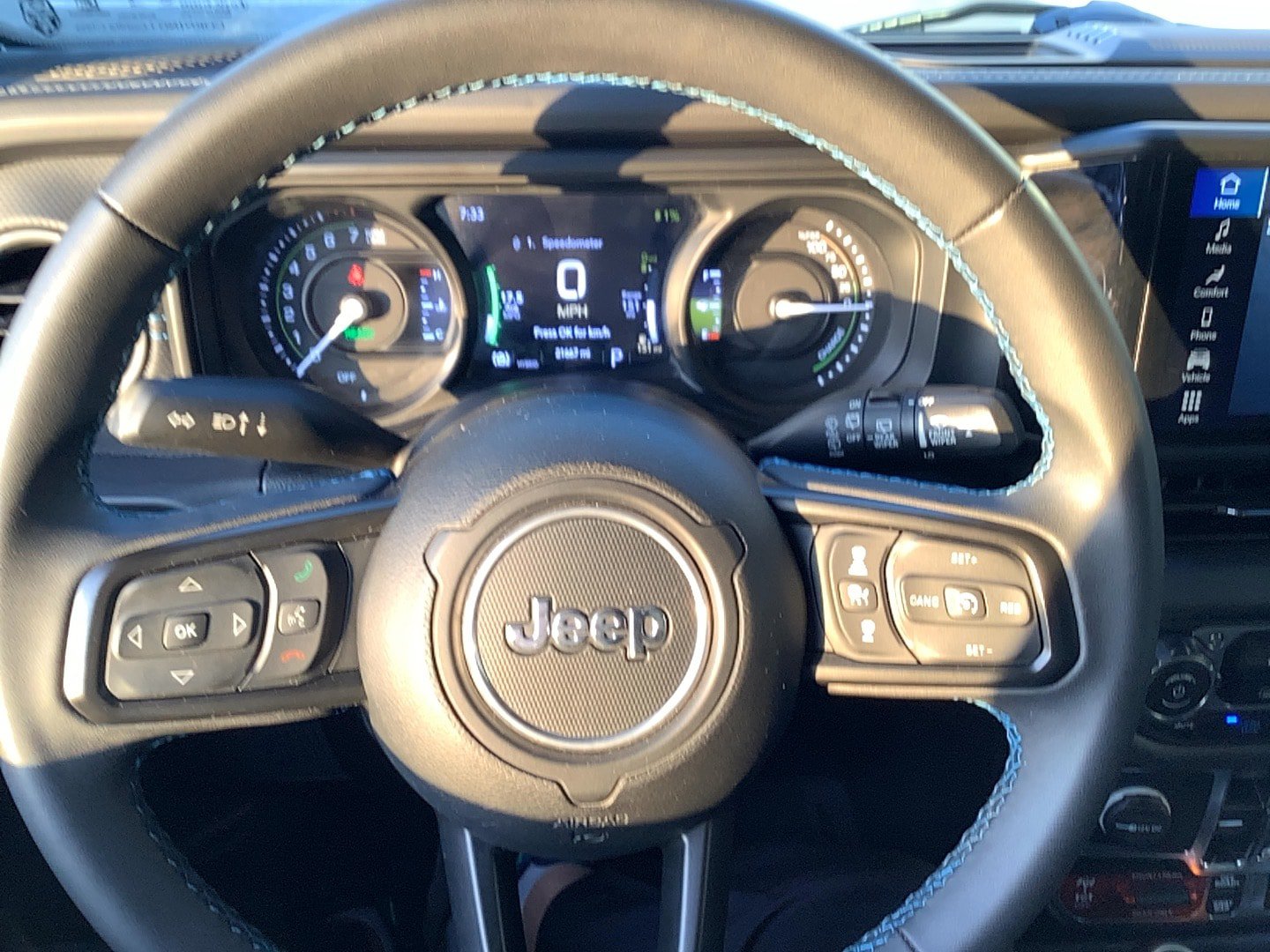 Certified 2024 Jeep Wrangler Unlimited Rubicon 4xe AWD/4WD image 9