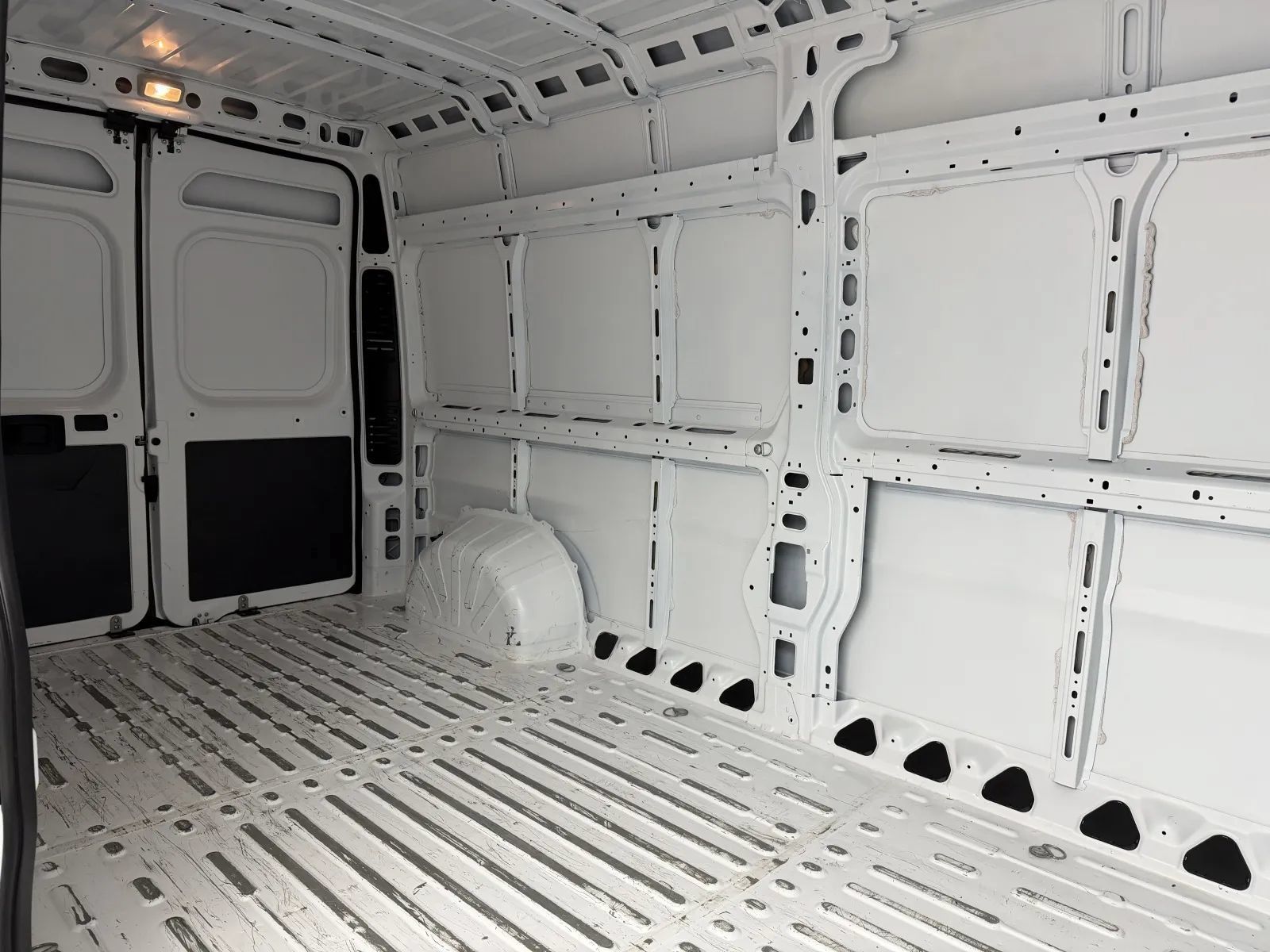 Used 2021 RAM ProMaster 2500 FWD image 25