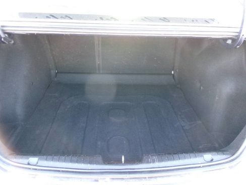 Used 2014 Chevrolet Cruze LS image 17