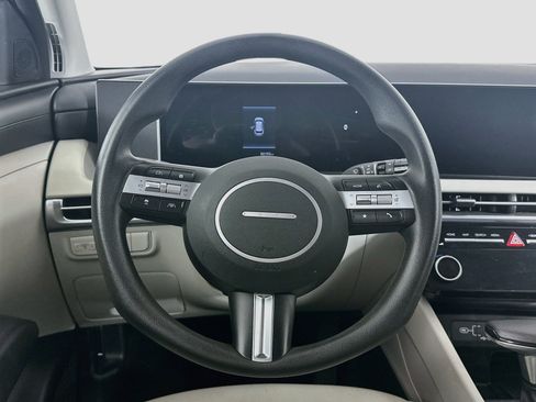 Used 2025 Hyundai Tucson SEL FWD image 18