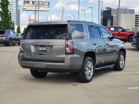 Used 2019 GMC Yukon SLT w/ Premium Edition RWD image 7