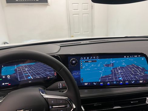 New 2026 Chevrolet Traverse LT image 56