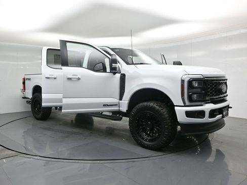 New 2026 Ford F250 XLT w/ XLT Premium Package image 33
