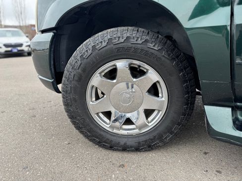 Used 2003 Cadillac Escalade AWD image 59