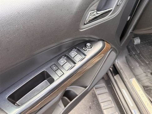 Used 2020 GMC Canyon Denali AWD/4WD image 9