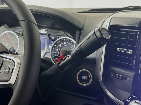 New 2026 RAM 5500 4x4 Crew Cab image 12