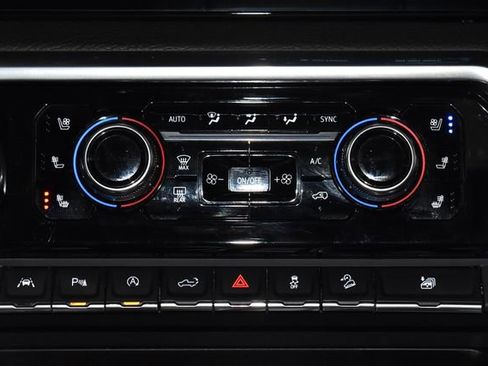 Used 2023 GMC Sierra 1500 Denali image 21