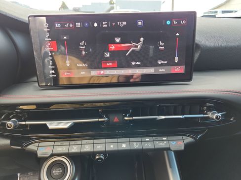 Used 2024 Dodge Hornet R/T Plus image 17