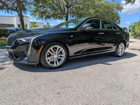 Used 2023 Cadillac CT4 Luxury w/ Sun And Sound Package RWD image 3