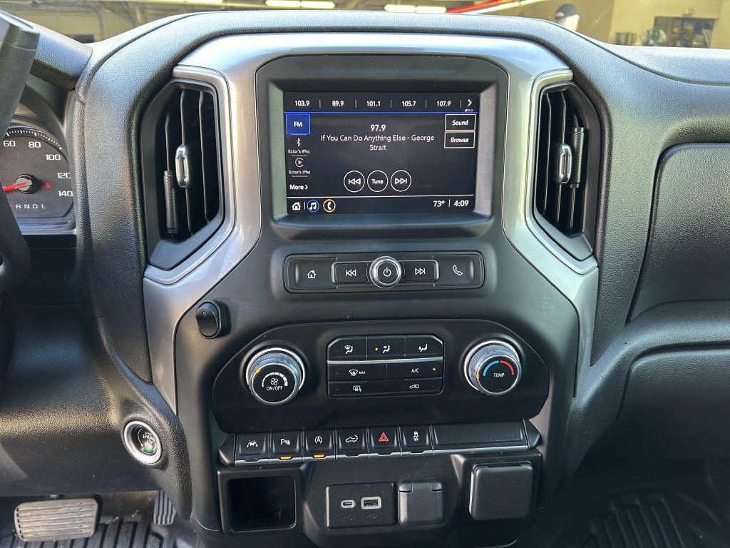 Used 2022 Chevrolet Silverado 1500 W/T w/ WT Safety Package AWD/4WD image 11