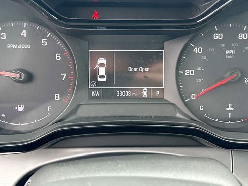 Used 2024 Chevrolet Trax LS w/ LS Convenience Package image 28