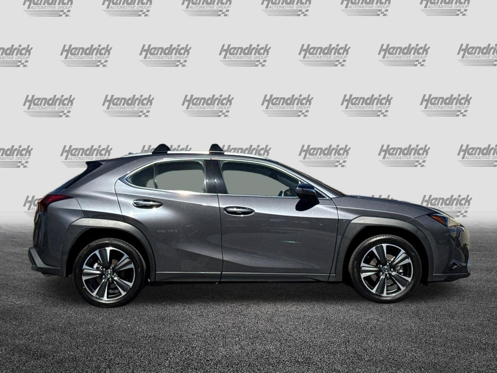 Certified 2025 Lexus UX 300h FWD w/ Accessory Package (Z2) image 3