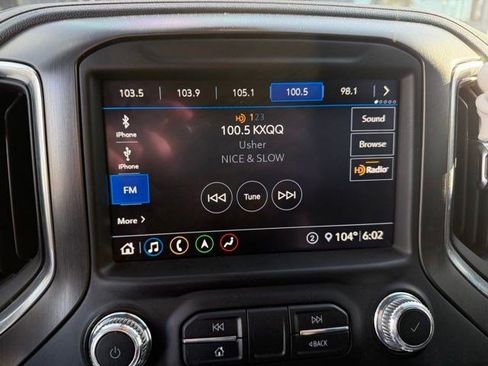 Used 2020 GMC Sierra 2500 AT4 w/ AT4 Premium Package AWD/4WD image 15