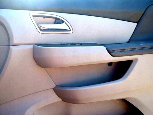 Used 2014 Honda Odyssey EX-L image 17