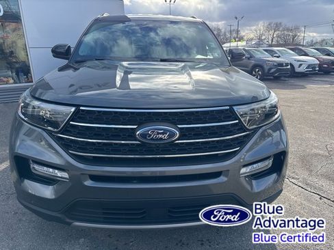 Certified 2023 Ford Explorer XLT w/ Equipment Group 202A image 3