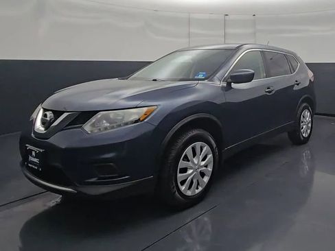 Used 2016 Nissan Rogue S AWD/4WD image 3